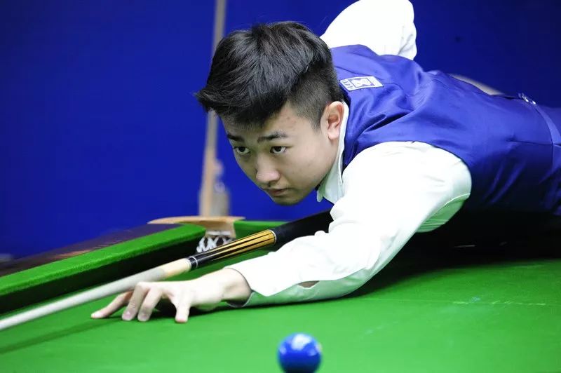 赛的财政审 赛的财政审