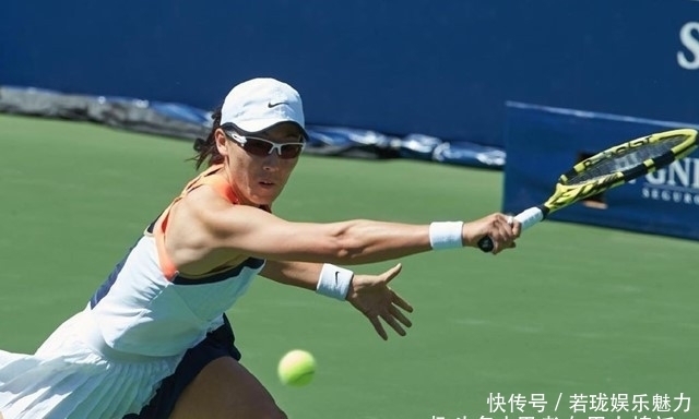 在比赛中展 在比赛中展